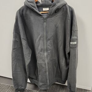 Comfrt Zip Travel Essentials Hoodie- 3XL